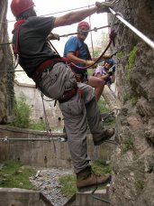 all’attacco del ponte tibetano